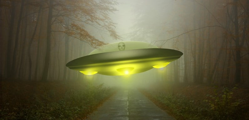 Interested How UFOs Fly? Pentagon Official Blows The Whistle